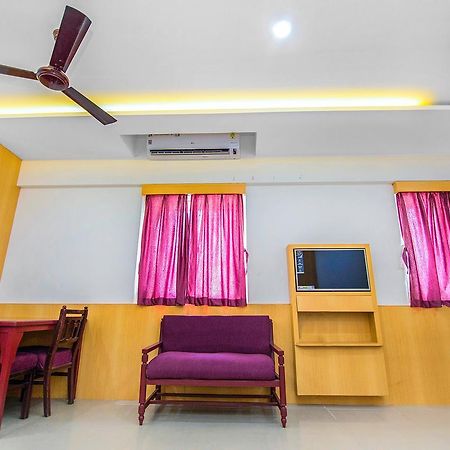 Fabexpress Picnic Plaza Mylapore شيناي المظهر الخارجي الصورة